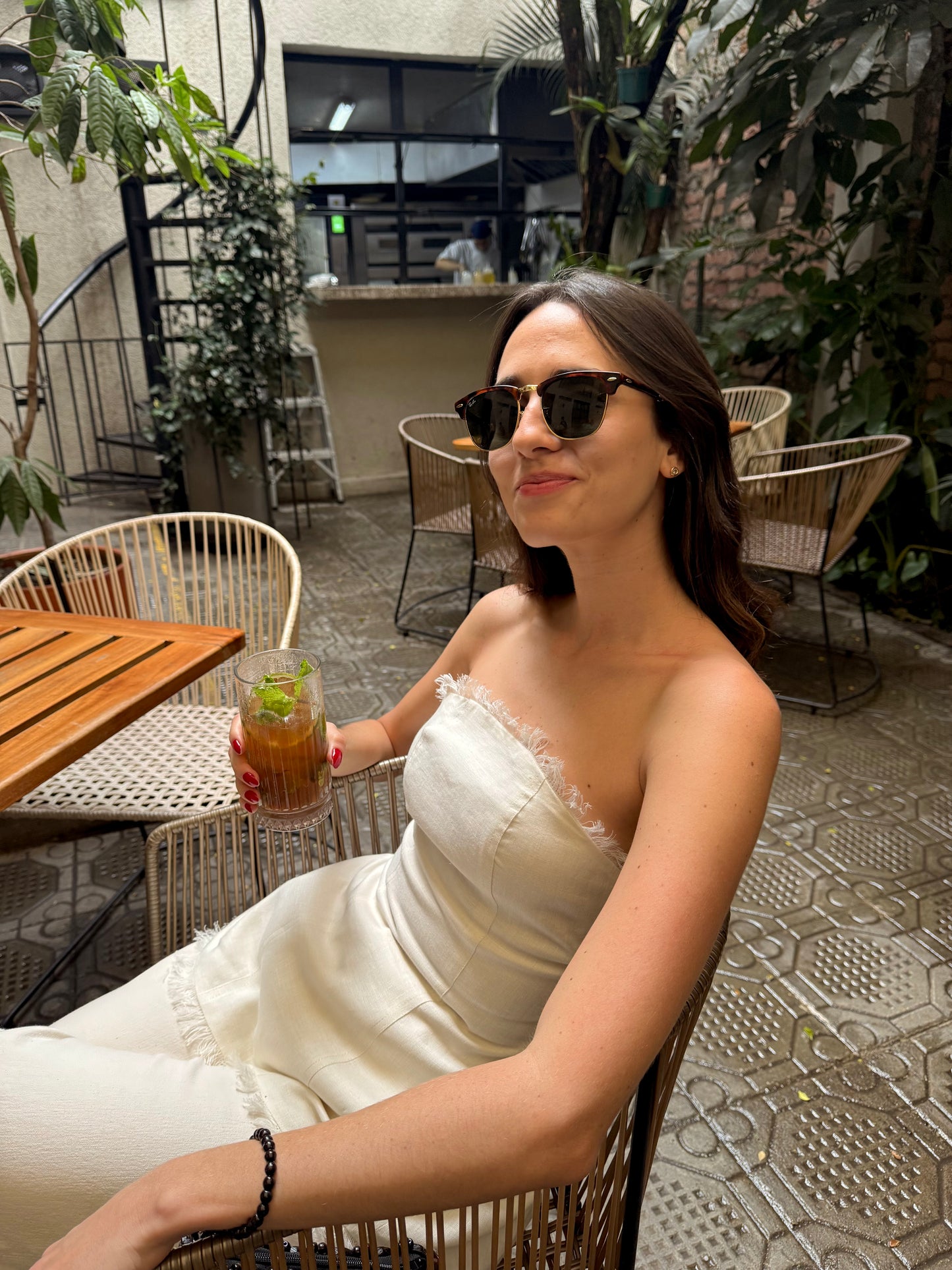 Top Emma Lino
