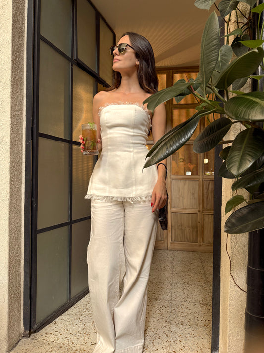 Top Emma Lino