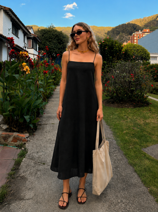 Vestido hecho en lino para el verano 